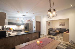 MΚ house, Athen